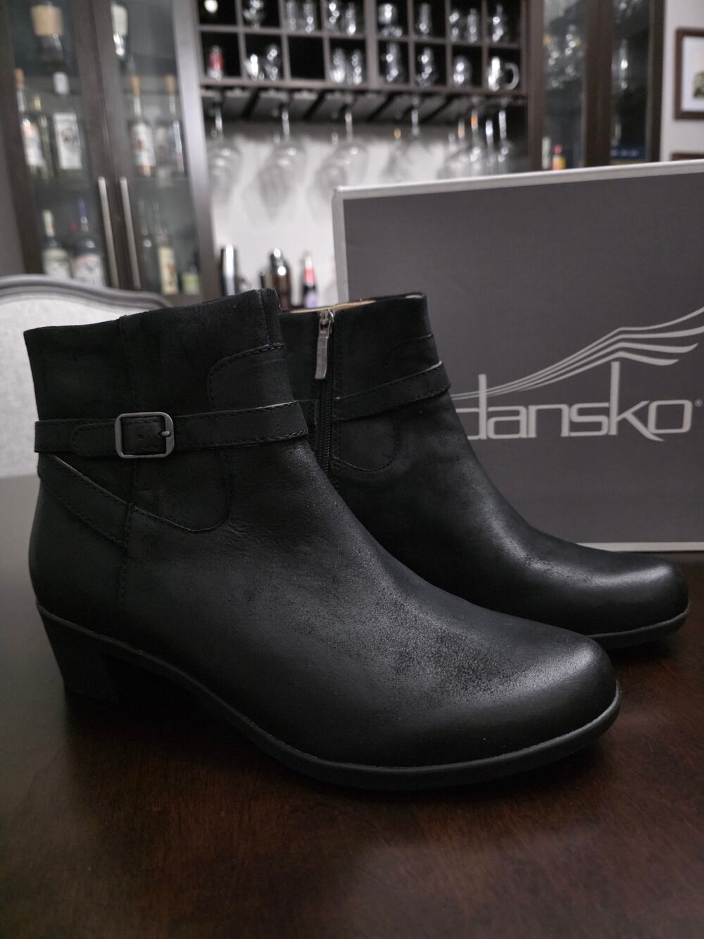 NWT Dansko Cagney Burnished Suede Black Boot Size EU 41